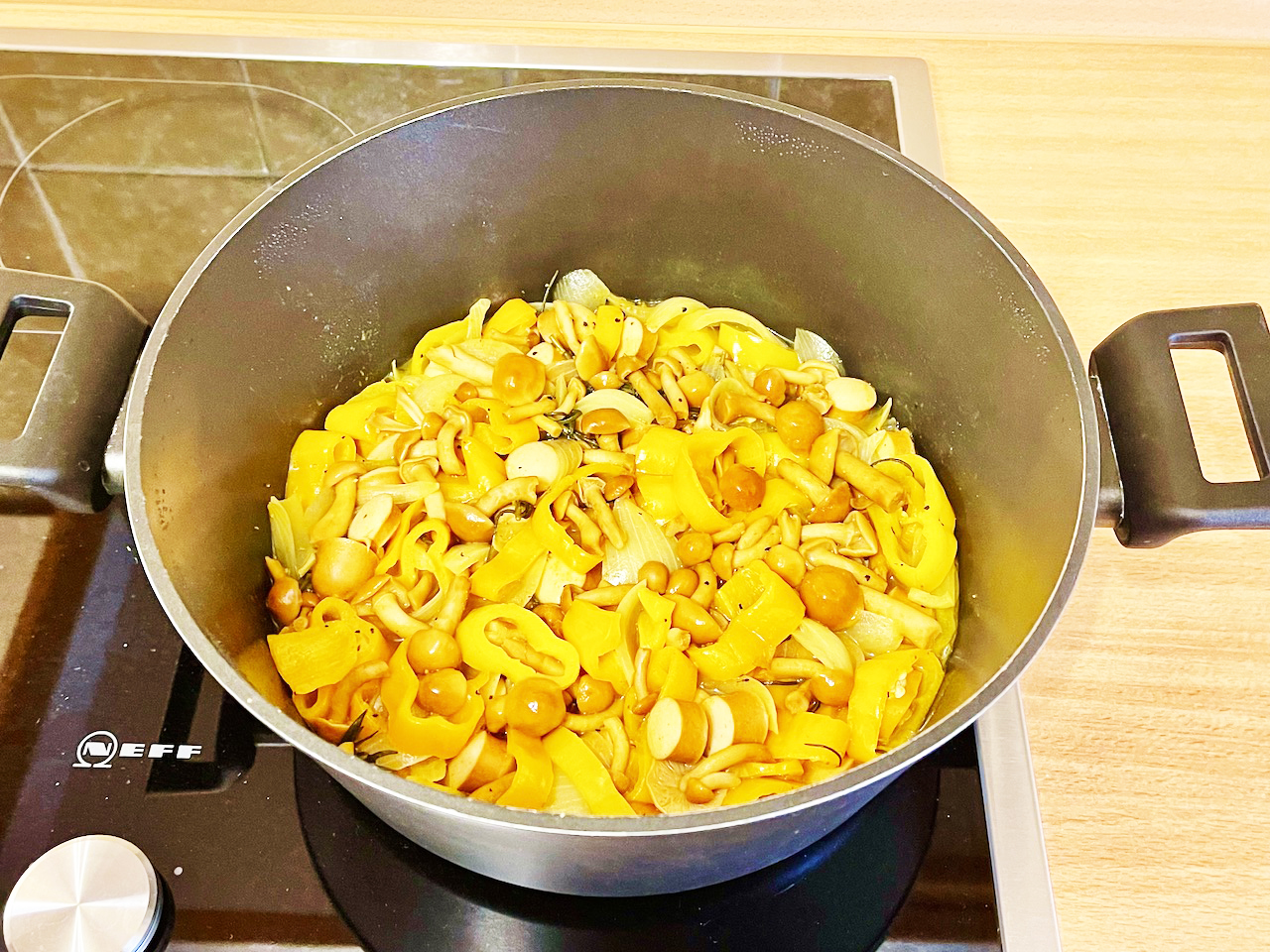 Eine Antwort auf die Frage, wie die Farbe Gelb mundet...